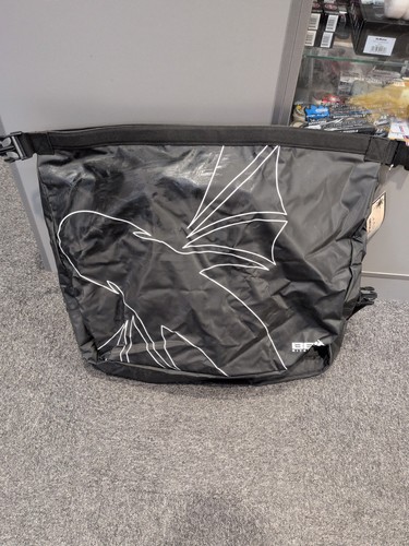 Massive technical dry - massive, bag